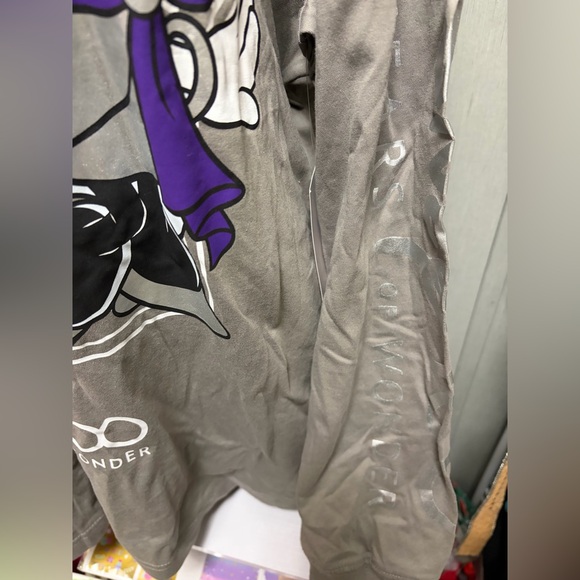 Disney Mickey & Minnie Long Sleeve - Picture 3 of 8